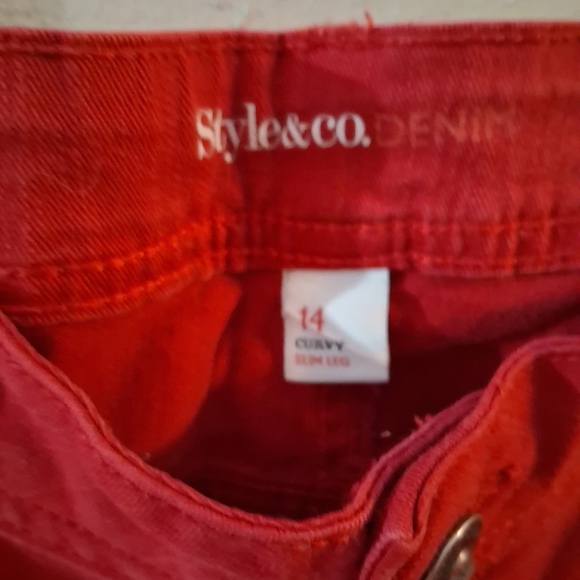 Style & Co Women’s Red Embellished Curvy Slim Leg Jeans Size 14 – Rhinestone - Picture 6 of 7